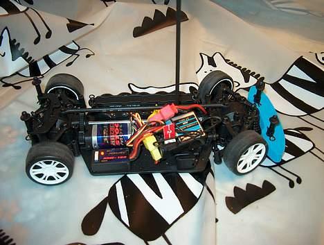 Bil XRAY M18 *SOLGT* billede 9