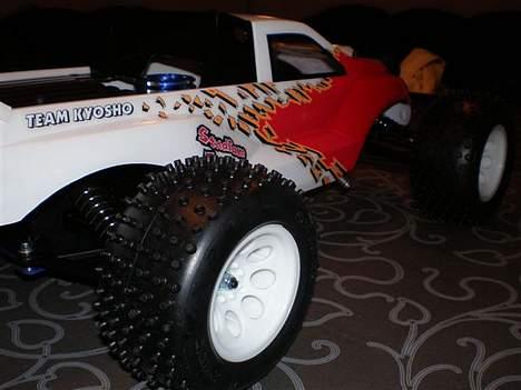 Buggy Kyosho Inferno TR-15 ST billede 13