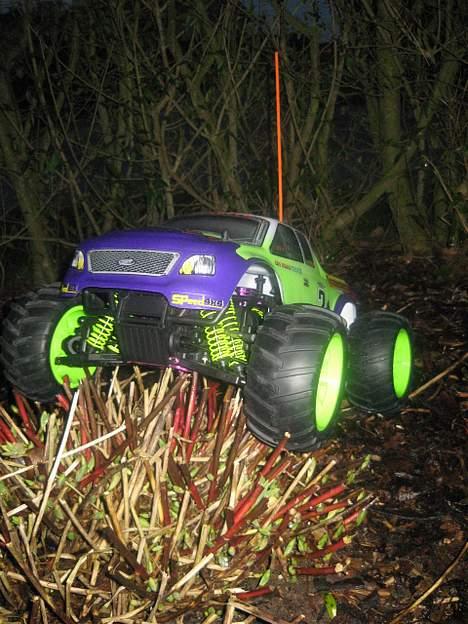 Truck tyrannosaurus (SOLGT) billede 1