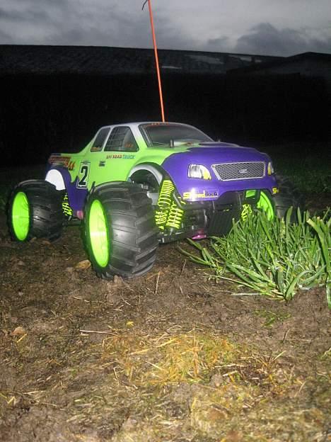 Truck tyrannosaurus (SOLGT) billede 4