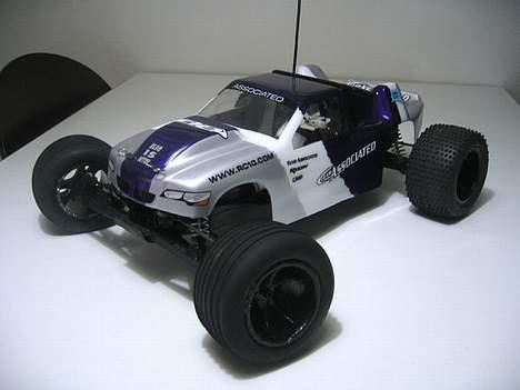 Truck Associated RC10T4 billede 2