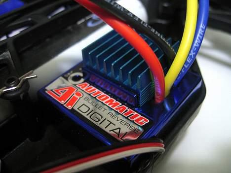 Truck Associated RC10T4 - Min nye yndling, den er fandme hardcore og følelsen og looket er helt i top.  billede 8