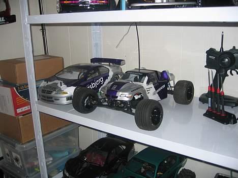 Truck Associated RC10T4 - I garagen sammen med min TC4 billede 14