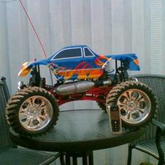 Off-Roader Cen Genesis 46 SOLGT!!!