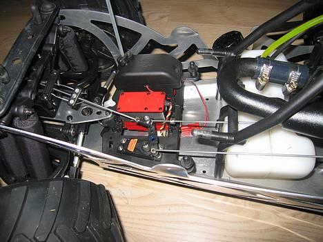 Bil FG monster beetle pro - multiplex styreservo og ace gas/bremse servo  billede 5