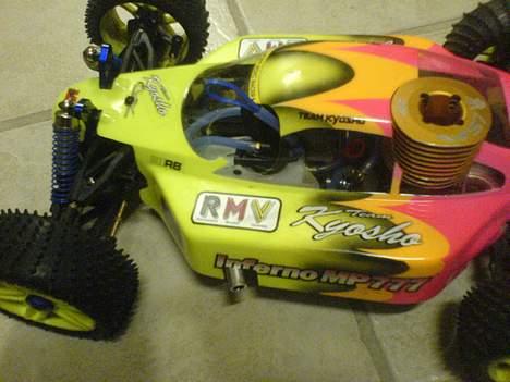 Buggy Kyosho inferno MP777 sp2 billede 7