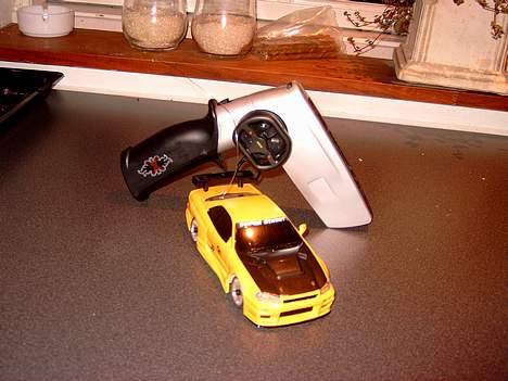 Bil Xmods  - nissan skyline (gul) billede 1