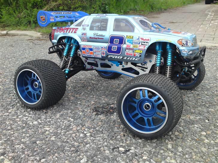 Truck HPI Savage .28 - Savage 25 Ombygget til Savage X - Cadillac Escalade EXT Nascar 8 Loctite. billede 8