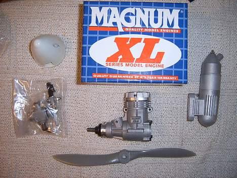 Fly Spitfire.  Smadret. - kværnen.. ny magnum 32 xl. 1.23 ps. 9x7 apc sport propel billede 11