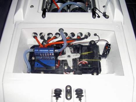 Båd twin storm (kyosho) billede 6