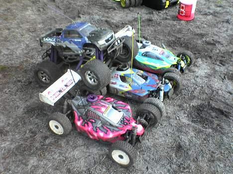 Buggy GV Rex-x 4X4 - det store søby rc-træf vi kunne næsten ikke være der alle sammen på engang.. :) billede 13