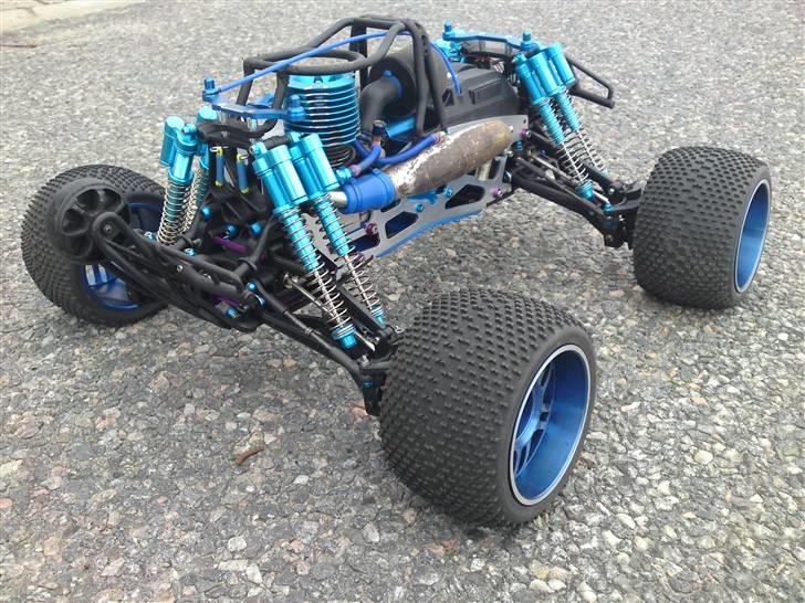 Truck HPI Savage .28 - Savage 25 Ombygget til Savage X - Cadillac Escalade EXT Nascar 8 Loctite. billede 15