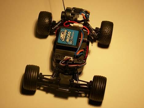 Truck Team Losi Micro-t - Igen uden karriss!...den kan ikk la´ vær´ med at smide tøjet! billede 11