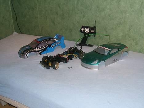 Bil hbx onroad Nissan 350z - det gamle karosser er ikke så pæn som det nye ;-) billede 2