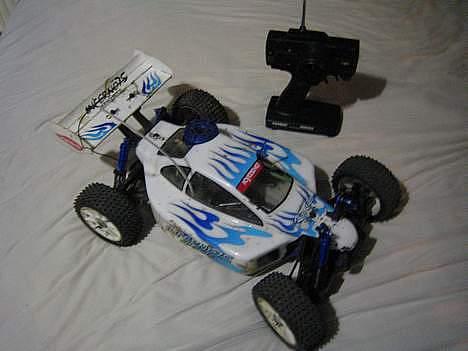 Buggy Kyosho Inferno MP-7.5 billede 1