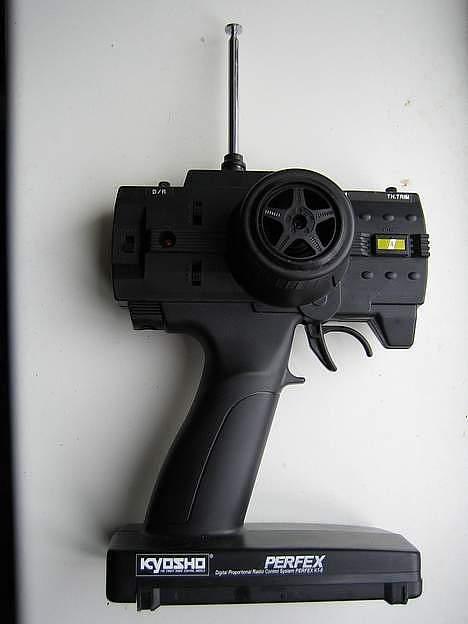 Buggy Kyosho Inferno MP-7.5 billede 3