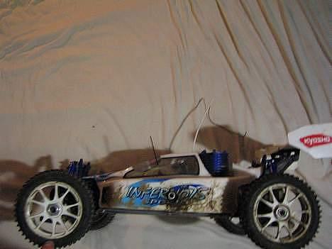 Buggy Kyosho Inferno MP-7.5 billede 11