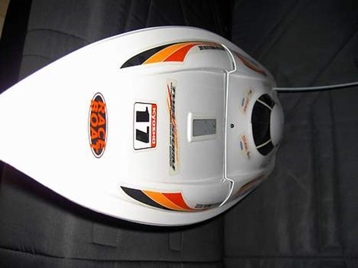Båd twin storm (kyosho) billede 1