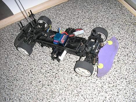 Bil HBX onroad 4WD - undervogn billede 10