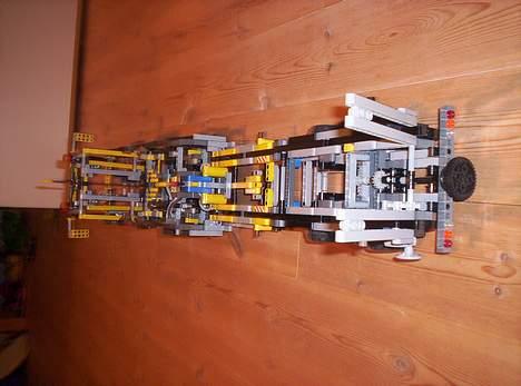 Lastbiler LEGO  - Hele vogntoget bagfra billede 8
