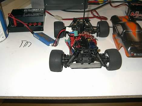 Off-Roader Xray m18t  billede 2