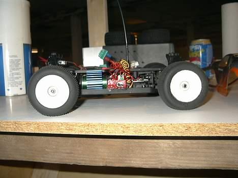 Off-Roader Xray m18t  billede 3