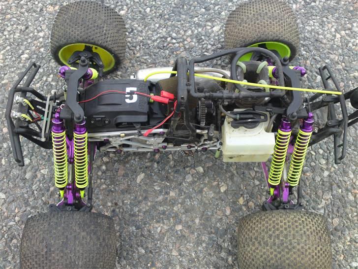 Truck HPI Savage .28 - HPI Savage .28 Opbygget som en X - Ford F-650. billede 19