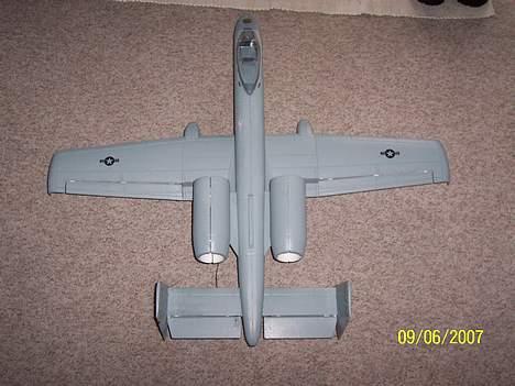 Fly GWS A-10 Warthog ( DØD ) - Top billede 3