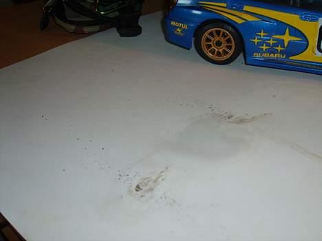 Bil subraru Impreza STI   WRC - jo den kan godt.. og det er den rigtige dæk der ligger der.  billede 11