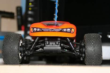 Off-Roader xray m18t   billede 2