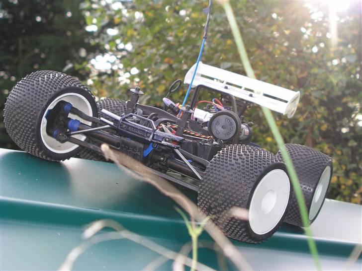 Off-Roader Revo 2,5 Truggy billede 6