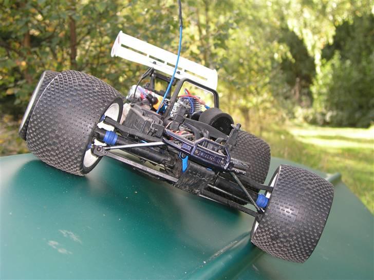 Off-Roader Revo 2,5 Truggy billede 10