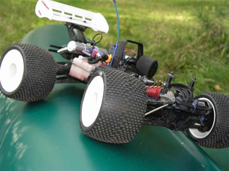 Off-Roader Revo 2,5 Truggy billede 11