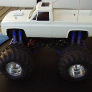 Off-Roader tamiya super clodbuster