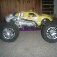 Off-Roader Havoc Stunt Truck