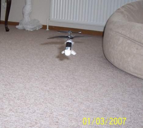 Helikopter PicooZ - Hover billede 14