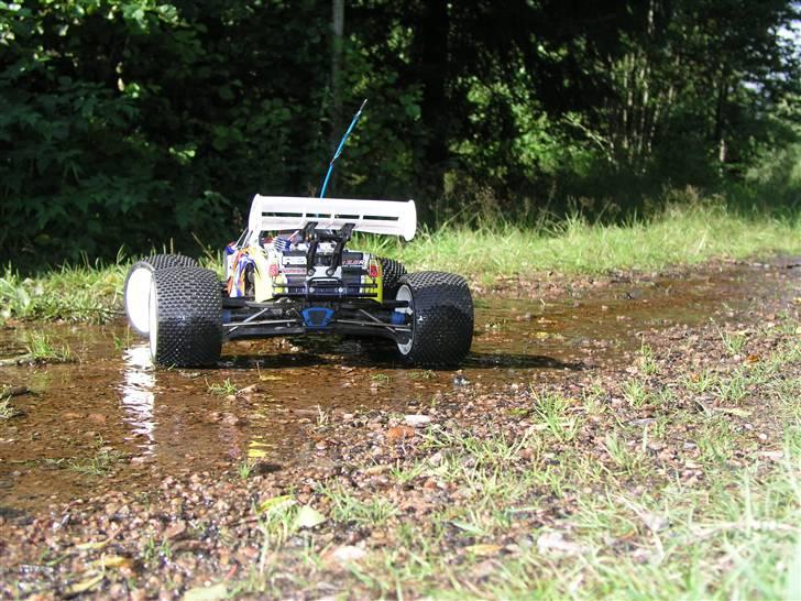 Off-Roader Revo 2,5 Truggy billede 17