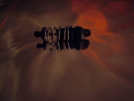 Bil Team Associated TC4 "FT" - Og min støddæmpere igen igen (Billedet er taget oppe i min fars fotostudie) billede 18