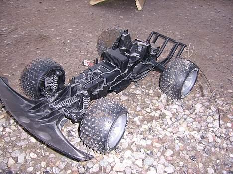 Buggy Nikko 1:10 El Offroad  - her uden karrosseri. billede 14