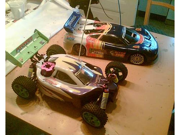 Buggy warhead - min buggy og en vens traxxas onroad.. billede 1