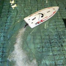 Båd Kyosho TWIN STORM 800