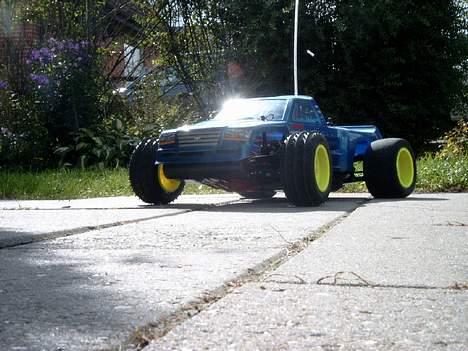 Bil  TAMIYA stadium thunder  billede 1