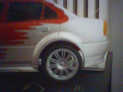 Bil Mitsubishi Lancer Evoluti billede 3