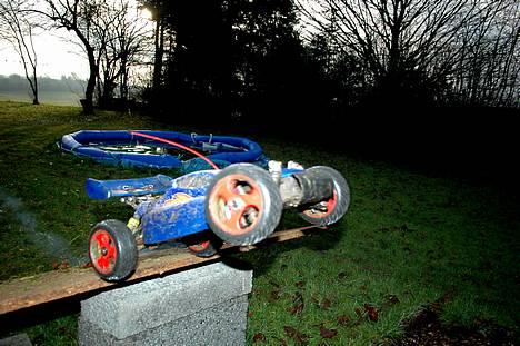 Buggy Carson Offroadfighter 2 - Ude og flyve lidt.... Billed taget af Martin L. billede 1