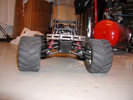 Truck T-MAXX billede 1