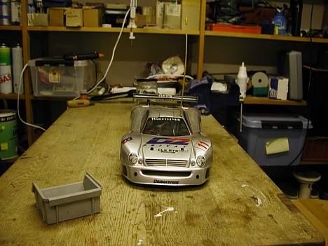 Bil Traxxas 4-TEC NITRO - Set forfra med mit Mercedes CLK-GTR Karosse billede 1