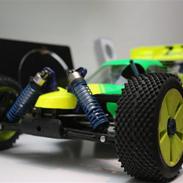 Buggy Kyosho inferno mp 777 WC