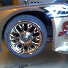 Bil HBX Skyline