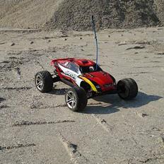 Off-Roader Traxxas jato 2.5R (3.3)