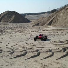 Off-Roader Traxxas jato 2.5R (3.3)